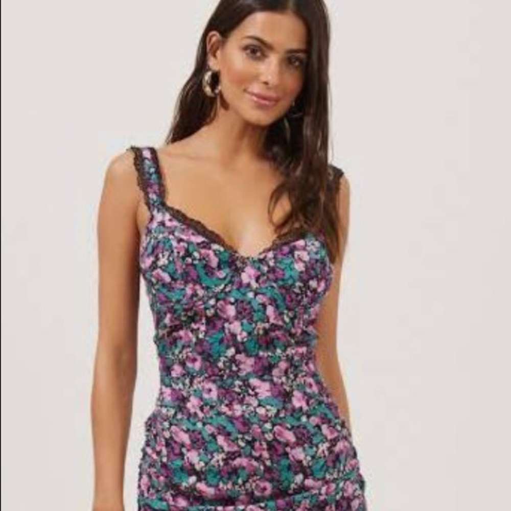 ASTR the label Alva floral midi dress